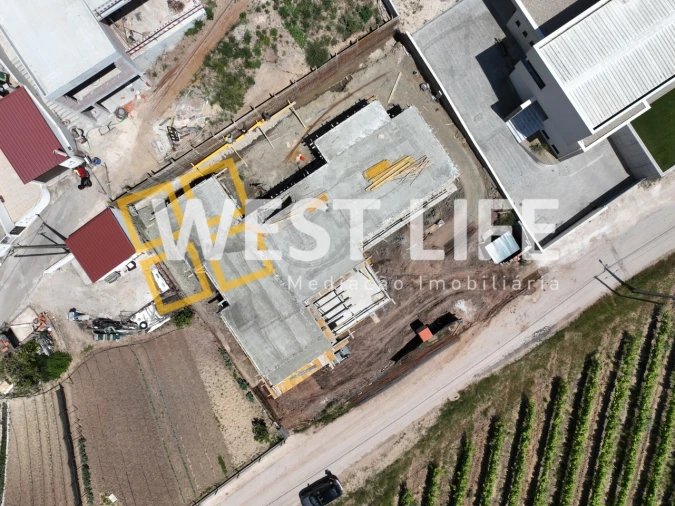 Moradia T4 para Venda em Ventosa Foto 27