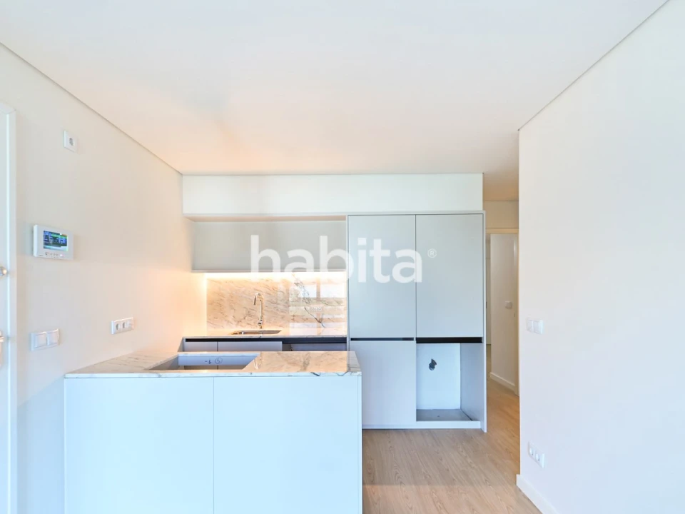 Apartamento T1 para Venda em Lordelo do Ouro e Massarelos Foto 11