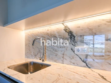 Apartamento T1 para Venda em Lordelo do Ouro e Massarelos