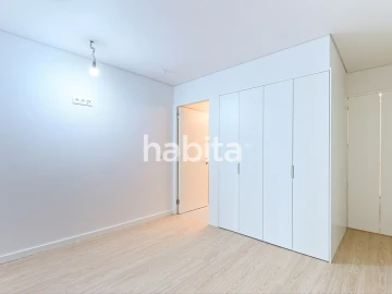 Apartamento T1 para Venda em Lordelo do Ouro e Massarelos