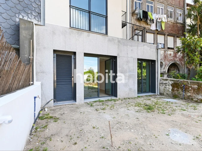 Apartamento T1 para Venda em Lordelo do Ouro e Massarelos Foto 3