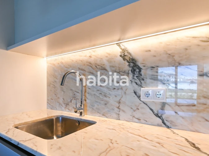 Apartamento T1 para Venda em Lordelo do Ouro e Massarelos Foto 8