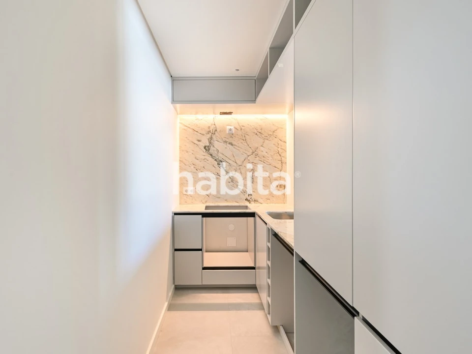 Apartamento T1 para Venda em Lordelo do Ouro e Massarelos Foto 6