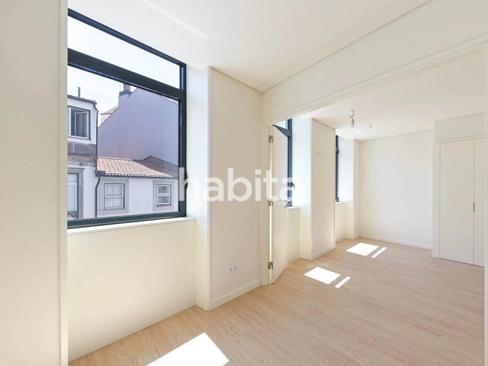 Apartamento T1 para Venda em Lordelo do Ouro e Massarelos Foto 14