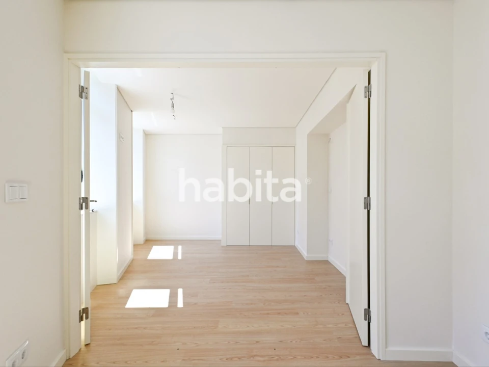 Apartamento T1 para Venda em Lordelo do Ouro e Massarelos Foto 15