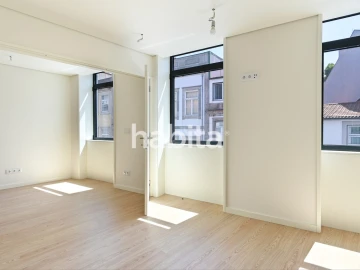 Apartamento T1 para Venda em Lordelo do Ouro e Massarelos