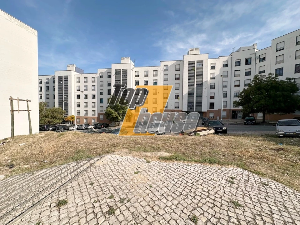 Terreno para Venda em Laranjeiro e Feijó Foto 4
