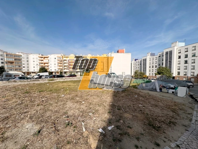 Terreno para Venda em Laranjeiro e Feijó Foto 3