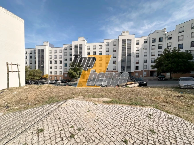 Terreno para Venda em Laranjeiro e Feijó Foto 4