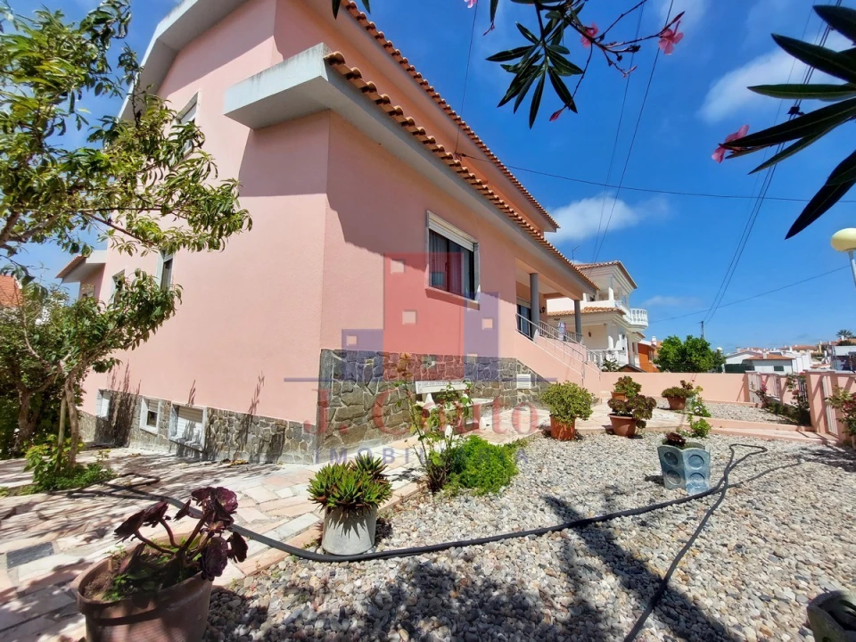 Moradia T6 para Venda em Nossa Senhora do Pópulo, Coto e São Gregório Foto 4