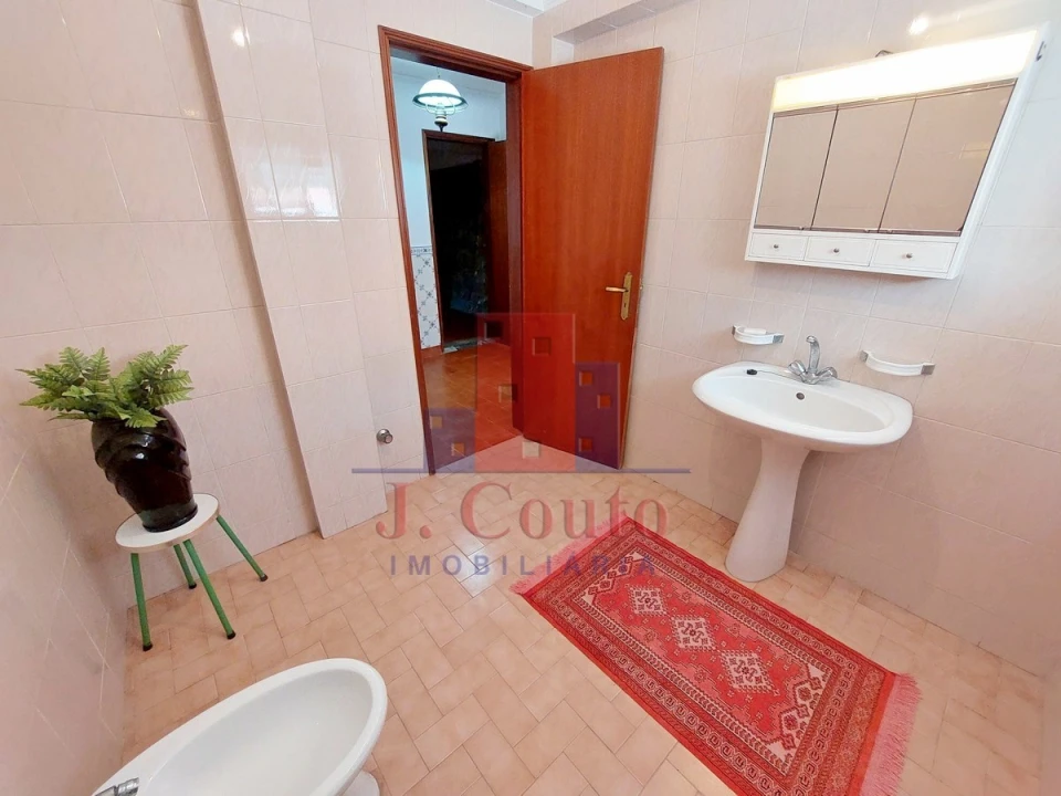 Moradia T6 para Venda em Nossa Senhora do Pópulo, Coto e São Gregório Foto 18