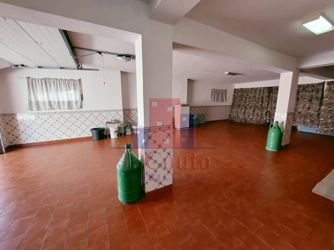 Moradia T6 para Venda em Nossa Senhora do Pópulo, Coto e São Gregório Foto 9