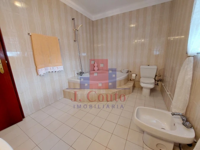 Moradia T6 para Venda em Nossa Senhora do Pópulo, Coto e São Gregório Foto 55