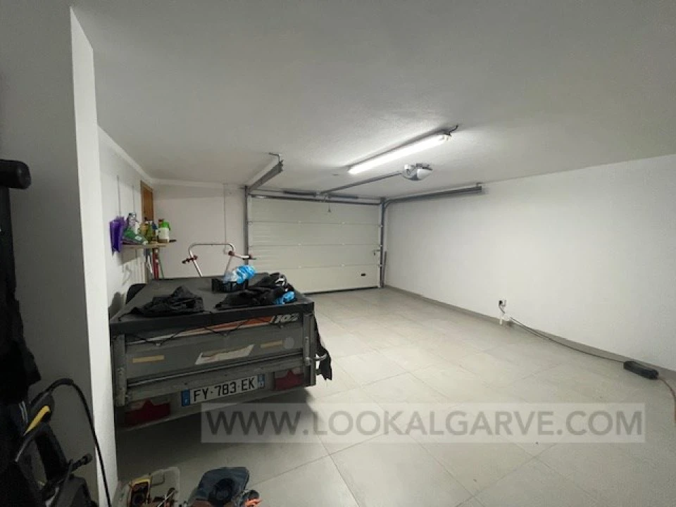 Moradia T4 para Venda em Lagos (São Sebastião e Santa Maria) Foto 26