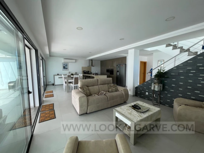 Moradia T4 para Venda em Lagos (São Sebastião e Santa Maria) Foto 12