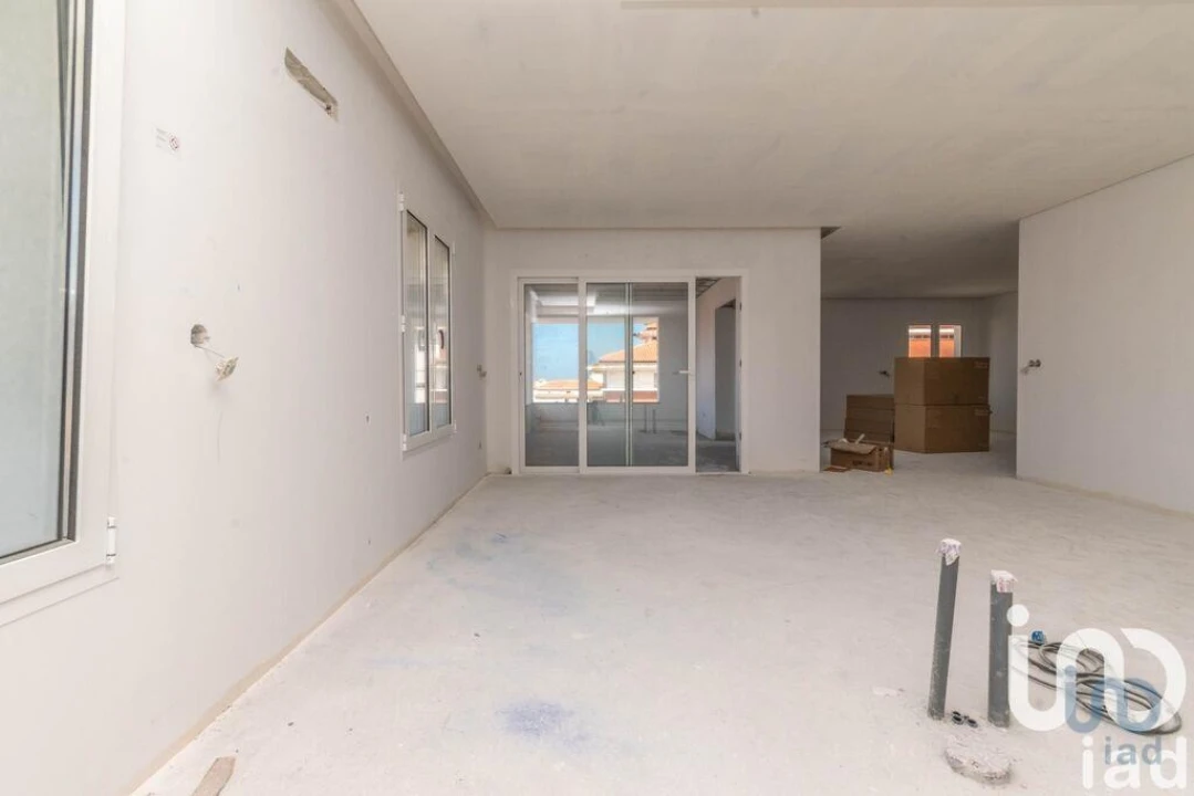 Apartamento T4 para Venda em Marinha Grande Foto 4