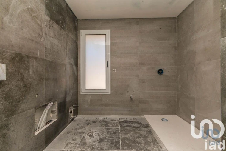 Apartamento T4 para Venda em Marinha Grande Foto 7