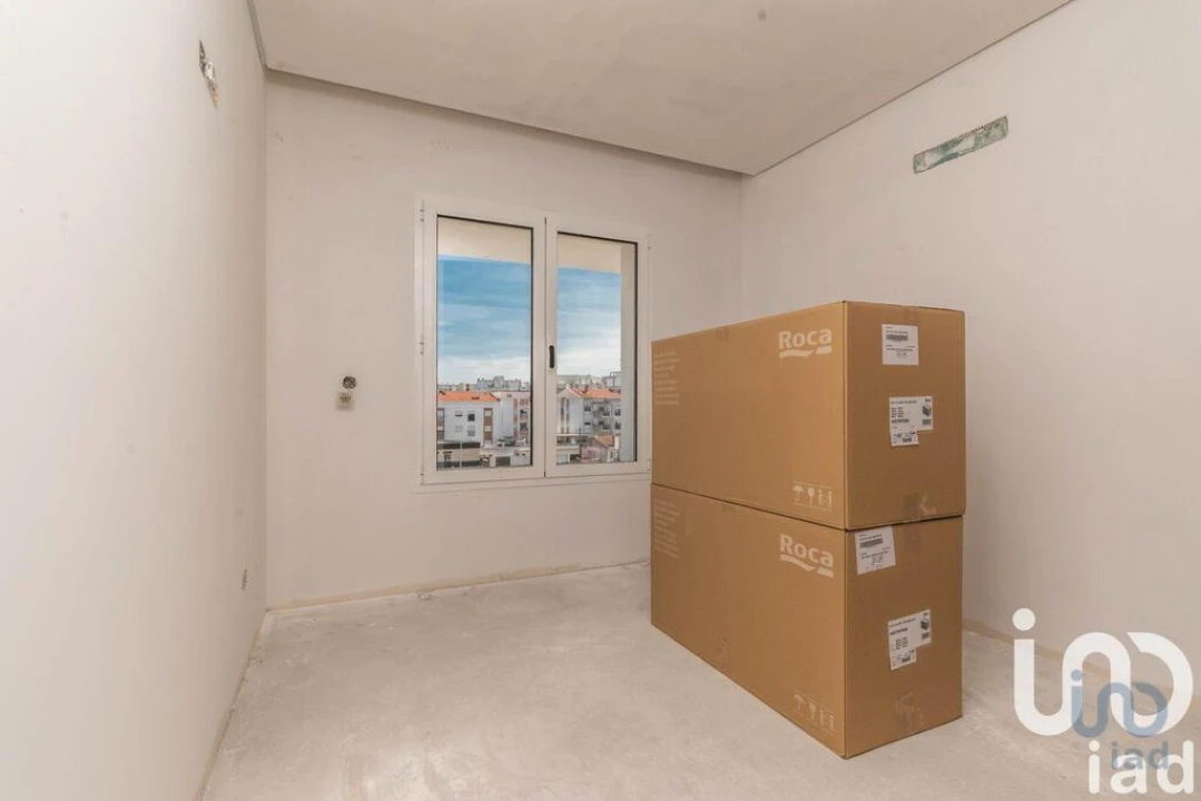 Apartamento T4 para Venda em Marinha Grande Foto 5