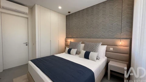 Apartamento T2 para Venda em Quarteira
