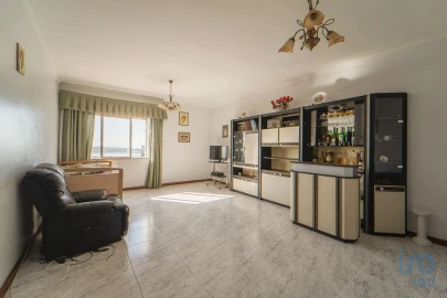 Apartamento T2 para Venda em Subportela, Deocriste e Portela Susã