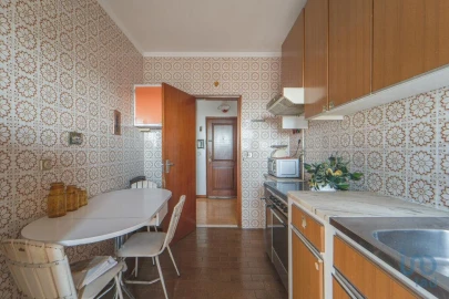 Apartamento T2 para Venda em Subportela, Deocriste e Portela Susã