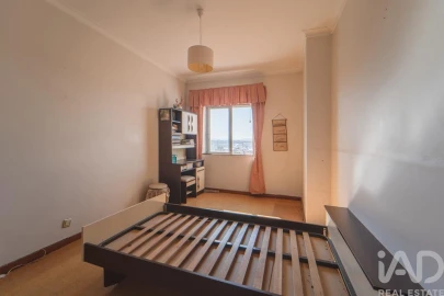 Apartamento T2 para Venda em Subportela, Deocriste e Portela Susã