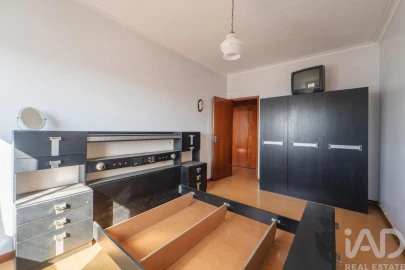 Apartamento T2 para Venda em Subportela, Deocriste e Portela Susã