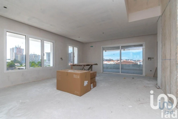 Apartamento T3 para Venda em Marinha Grande Foto 4