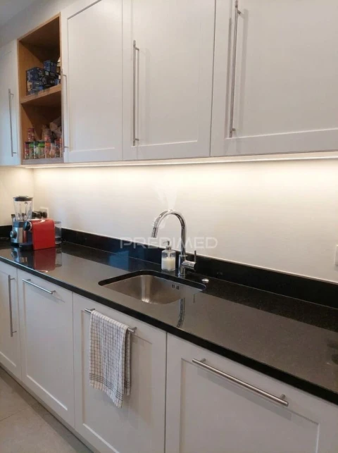 Apartamento T2 para Venda em Quarteira