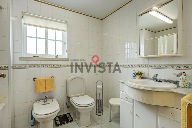 Moradia T3 para Venda em Carregado e Cadafais Foto 13