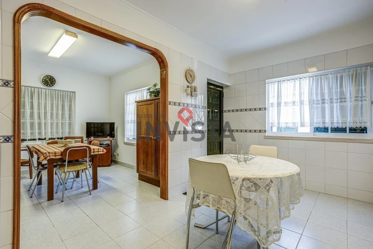 Moradia T3 para Venda em Carregado e Cadafais Foto 14