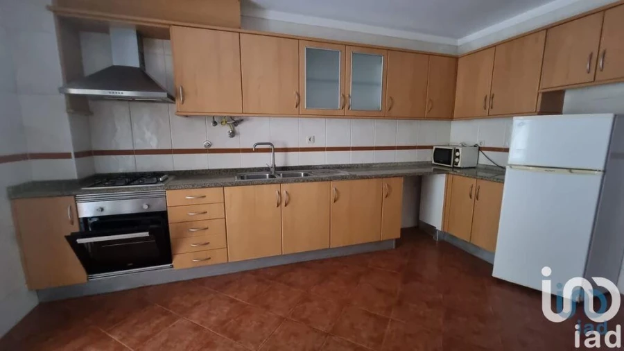 Apartamento T3 para Venda em Cepões, Meijinhos e Melcões Foto 1