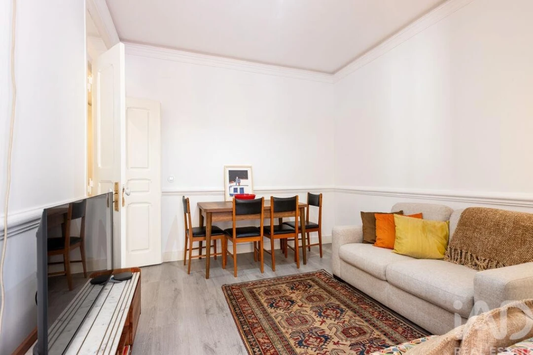 Apartamento T3 para Arrendamento em Arroios Foto 3