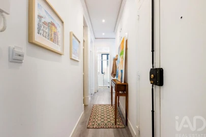 Apartamento T3 para Arrendamento em Arroios