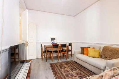 Apartamento T3 para Arrendamento em Arroios