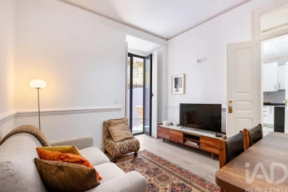 Apartamento T3 para Arrendamento em Arroios
