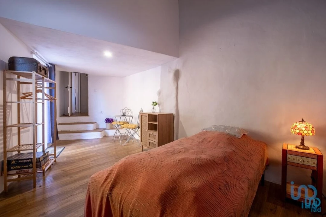 Moradia T3 para Venda em Vila Nova Foto 8