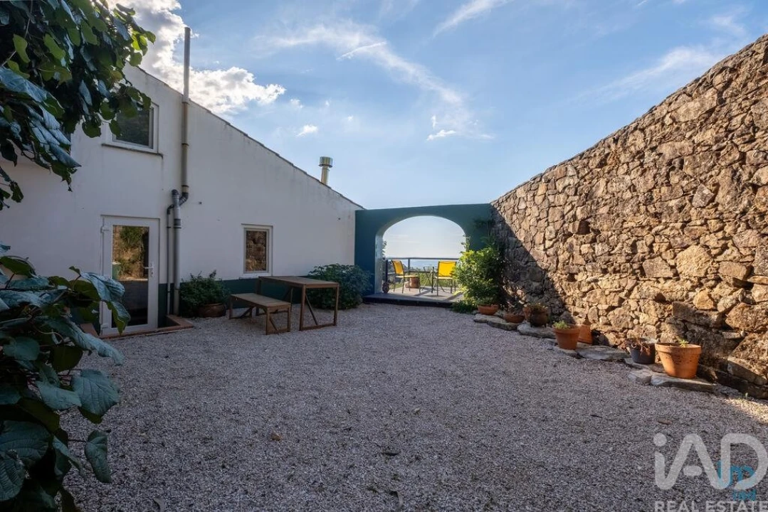 Moradia T3 para Venda em Vila Nova Foto 15