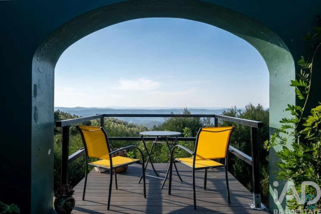 Moradia T3 para Venda em Vila Nova Foto 16