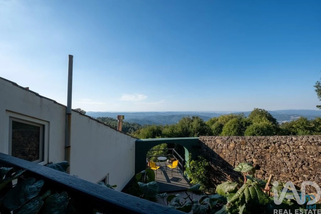 Moradia T3 para Venda em Vila Nova Foto 17