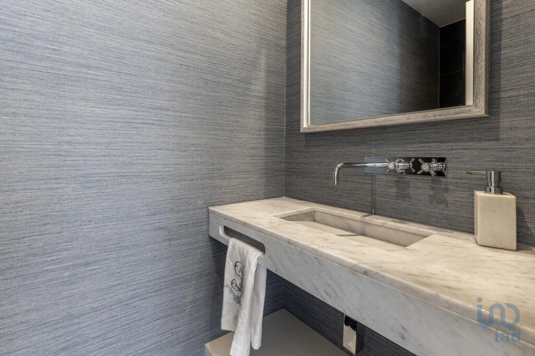 Apartamento T4 para Arrendamento em Estrela Foto 11