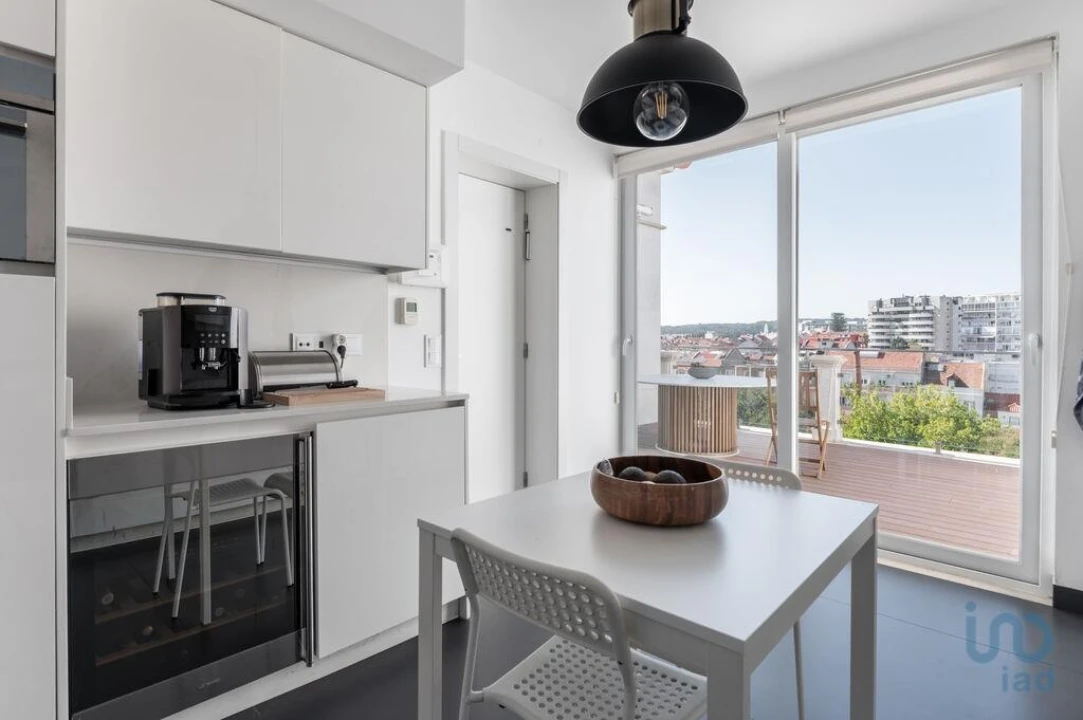 Apartamento T4 para Arrendamento em Estrela Foto 9