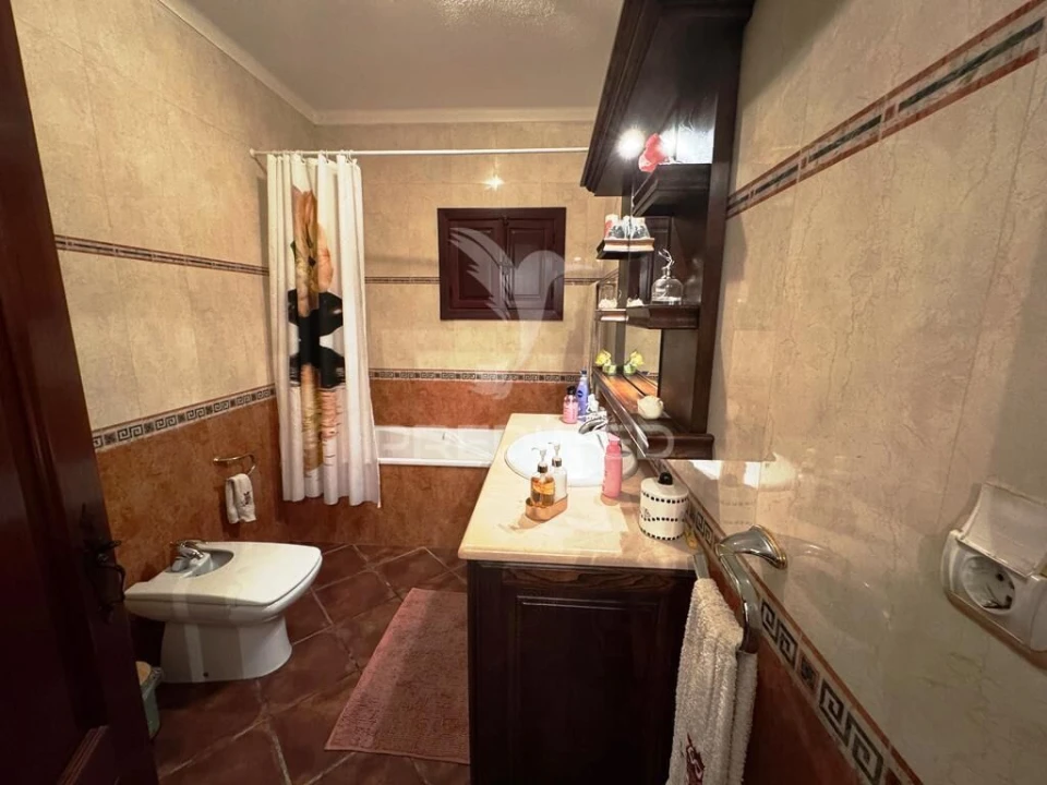 Quinta T2 para Venda em Alagoa Foto 10