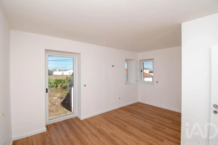 Moradia T4 para Venda em Monte Real e Carvide Foto 19