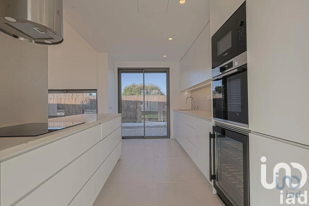 Moradia T4 para Venda em Charneca de Caparica e Sobreda Foto 12