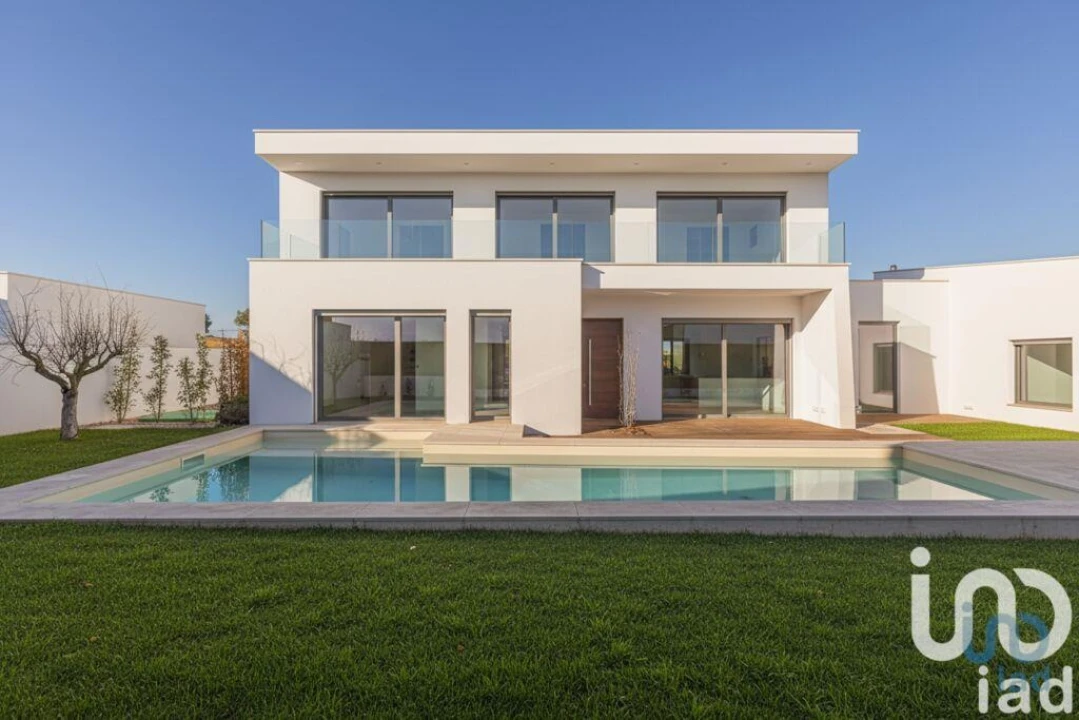 Moradia T4 para Venda em Charneca de Caparica e Sobreda Foto 2