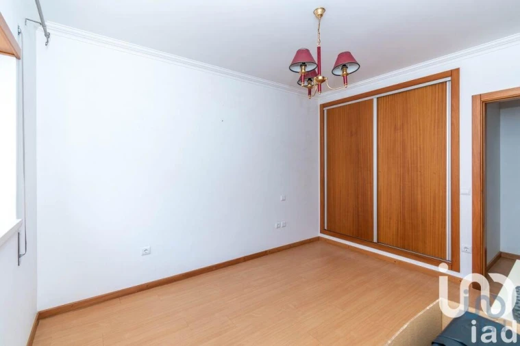 Moradia T4 para Venda em Marinha Grande Foto 11