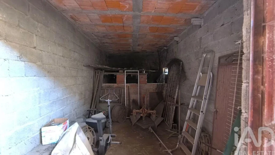 Moradia para Venda em Orgens Foto 23