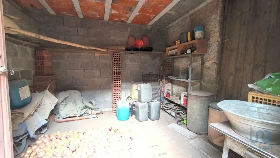 Moradia para Venda em Orgens Foto 14