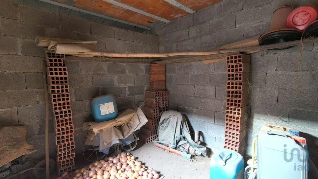 Moradia para Venda em Orgens Foto 15